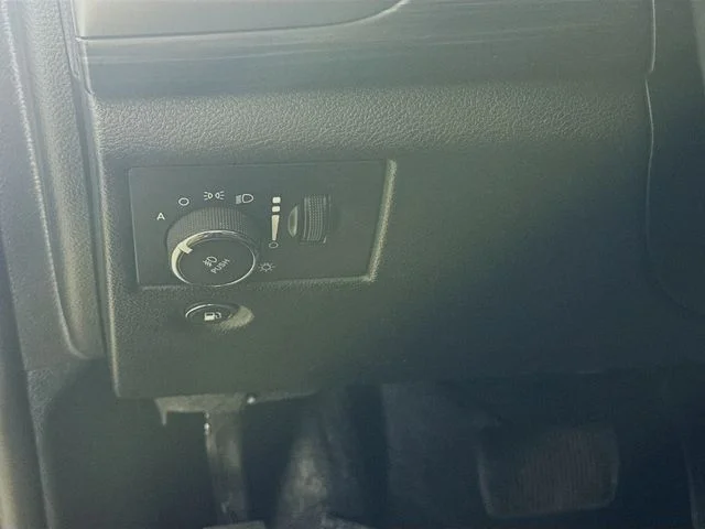 Used 2020 Gray Jeep Laredo image 10