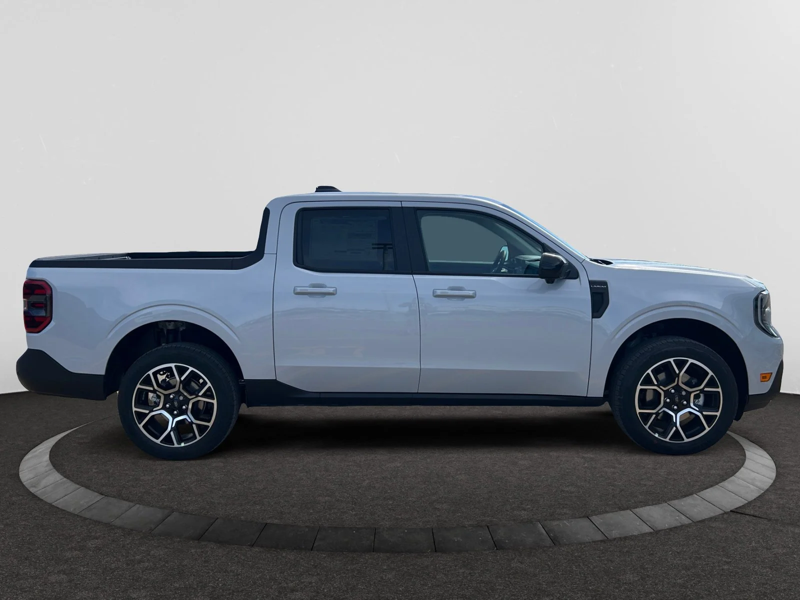 New 2026 Space White Metallic Ford Lariat image 6