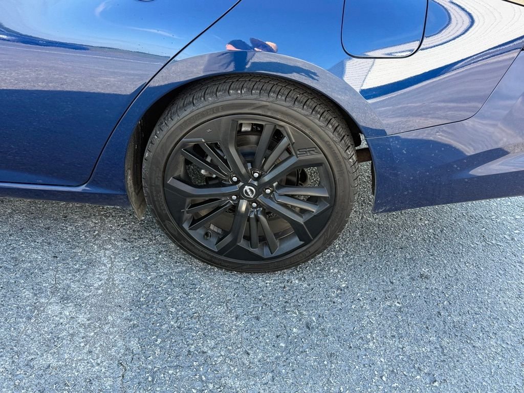 Used 2024 Blue Nissan 2.5 SR image 23