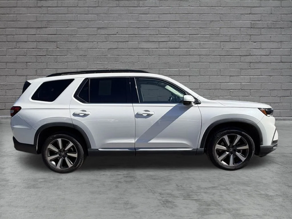 2024 Honda Pilot Touring - Photo 10