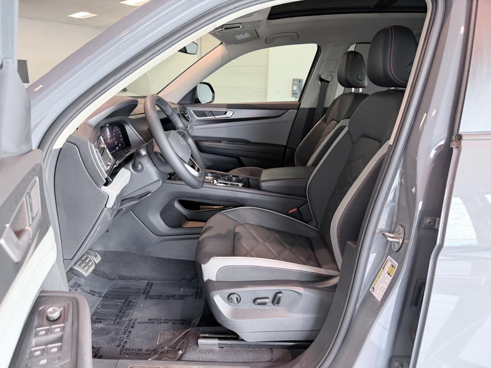 Used 2024 Pure Gray Volkswagen 2.0T Peak Edition SE w/Technology image 37