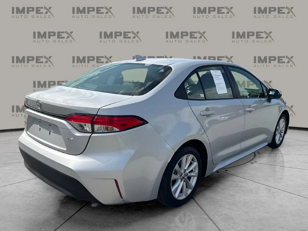 Used 2024 Silver Toyota LE image 5