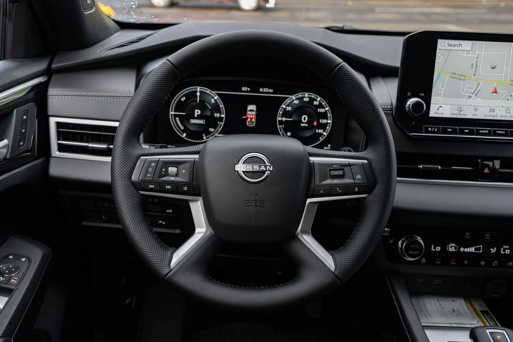 New 2026 Black Nissan Platinum image 13