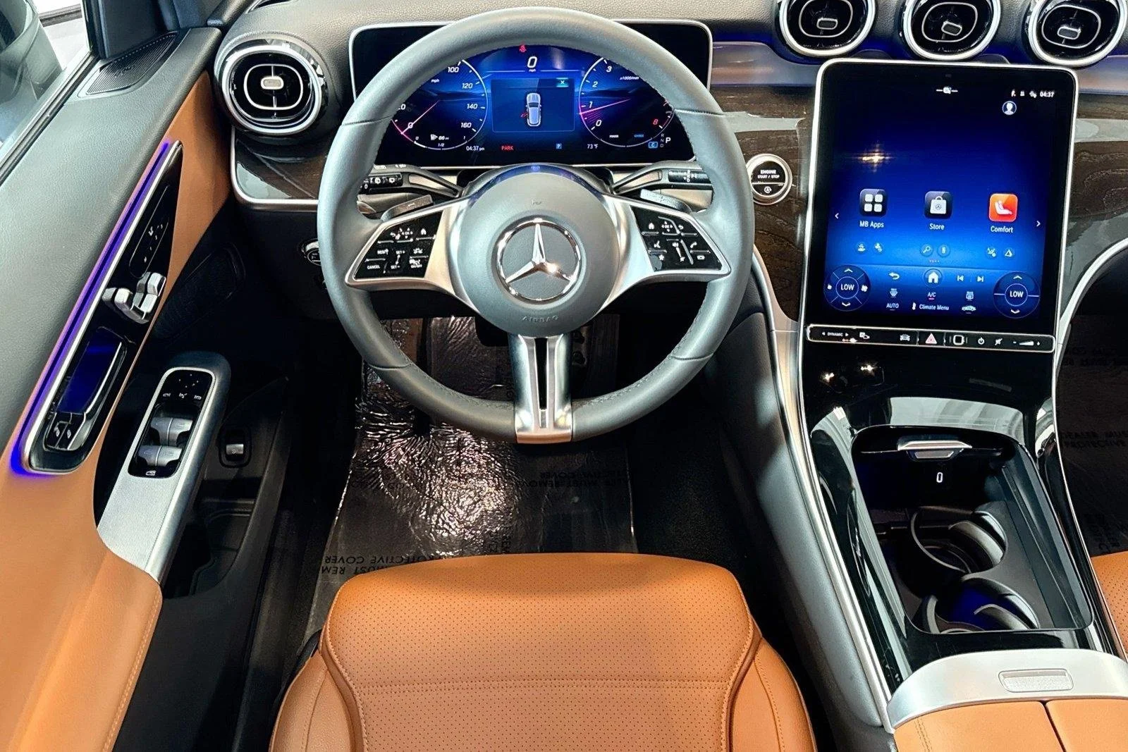 Used 2025 Black Mercedes-Benz GLC 300 image 21