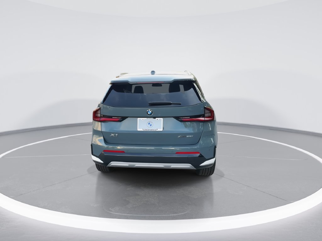 New 2027 Green BMW xDrive28i image 7