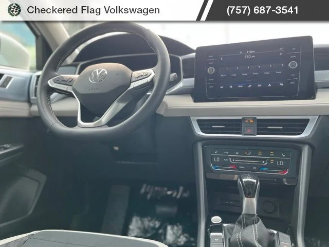 New 2026 White Volkswagen 1.5T SE image 32