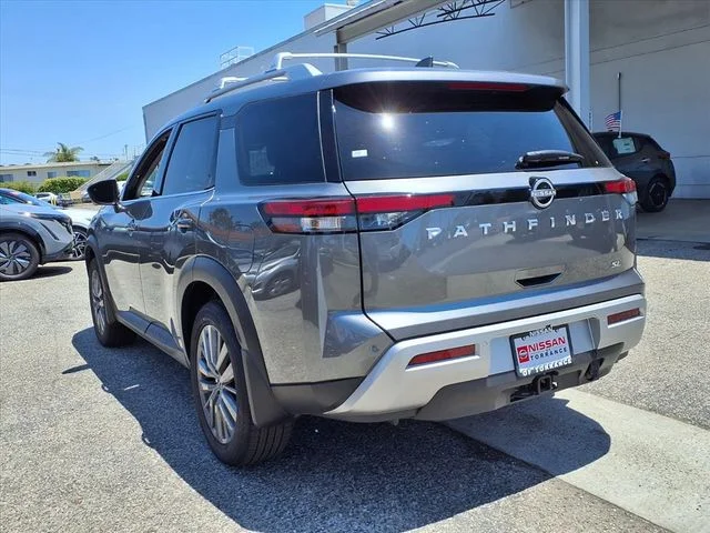 New 2025 Gun Metallic Nissan SL image 10