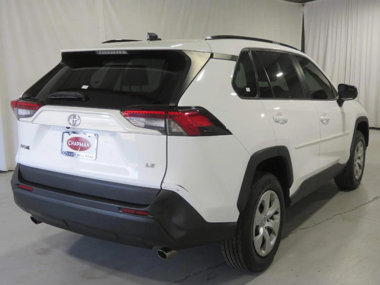 Used 2019 Super White Toyota LE image 4