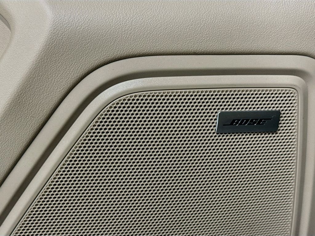 Used 2025 Black Porsche  image 20