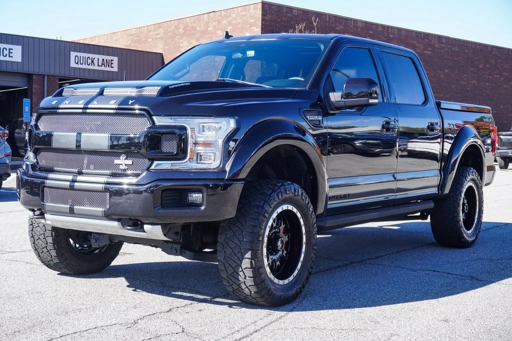 Used 2019 Black Ford Lariat image 4