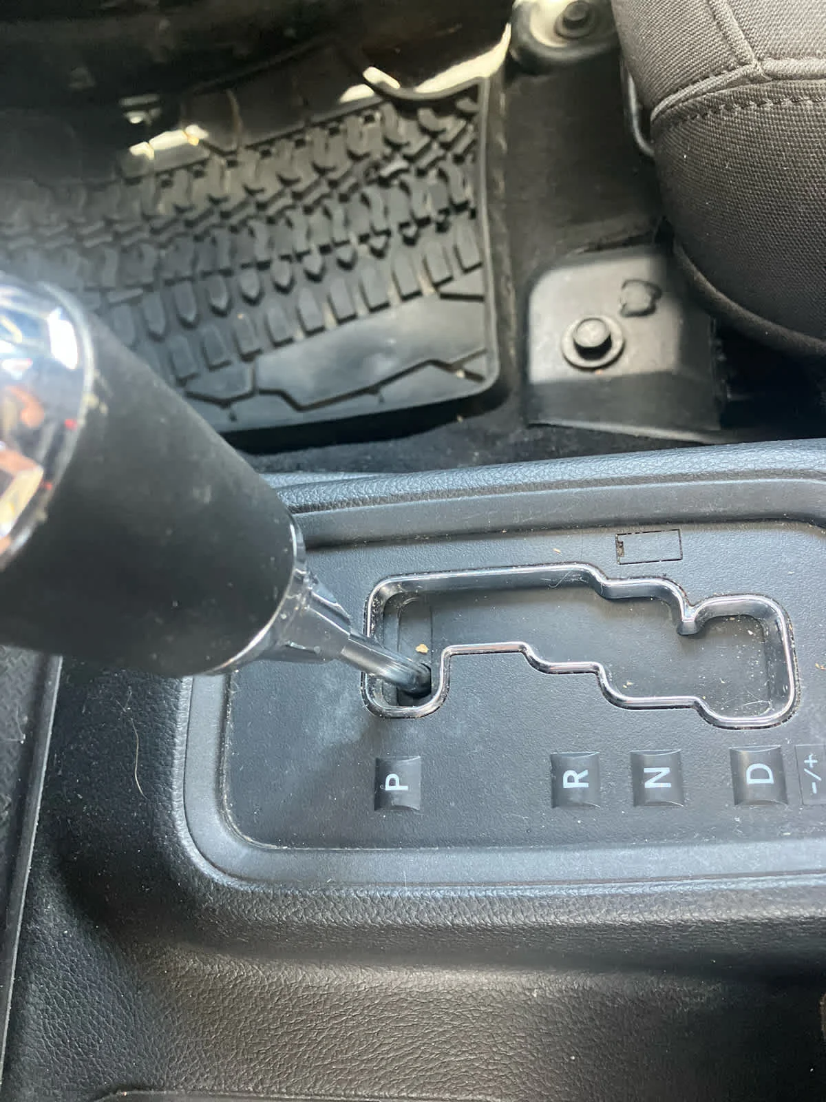 Used 2016 Bright White Clearcoat Jeep Sport image 27