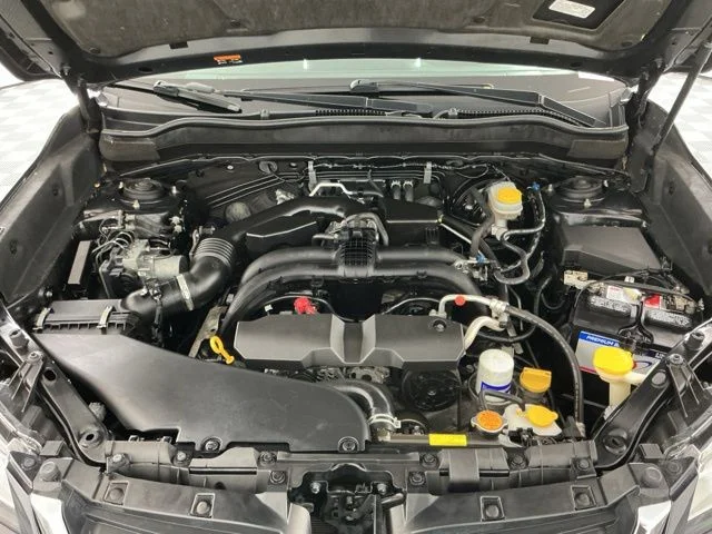 Used 2018 Gray Subaru 2.5i Premium image 29
