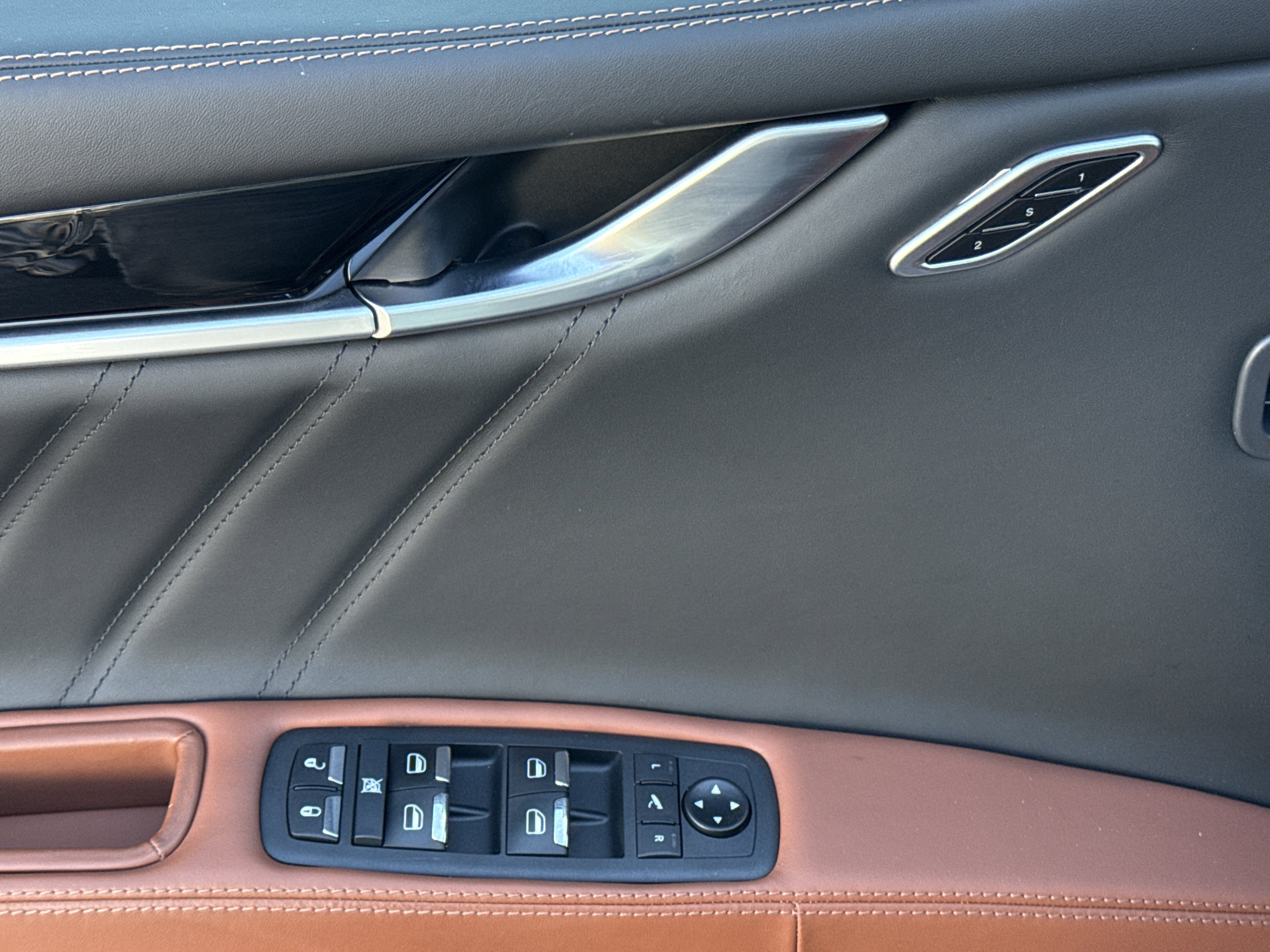 2022 Maserati Ghibli Modena - Photo 16