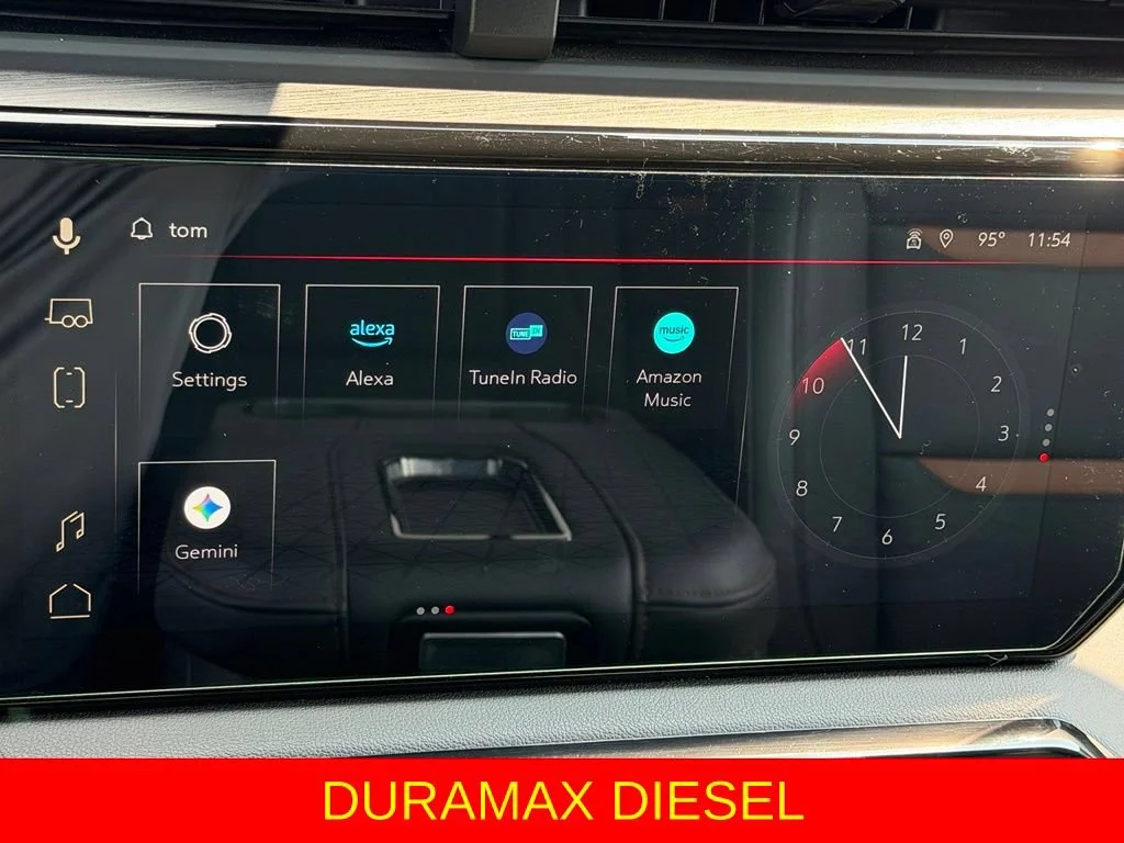 Certified Used 2022 DYNAMIC BLUE METALLIC GMC AT4 image 9