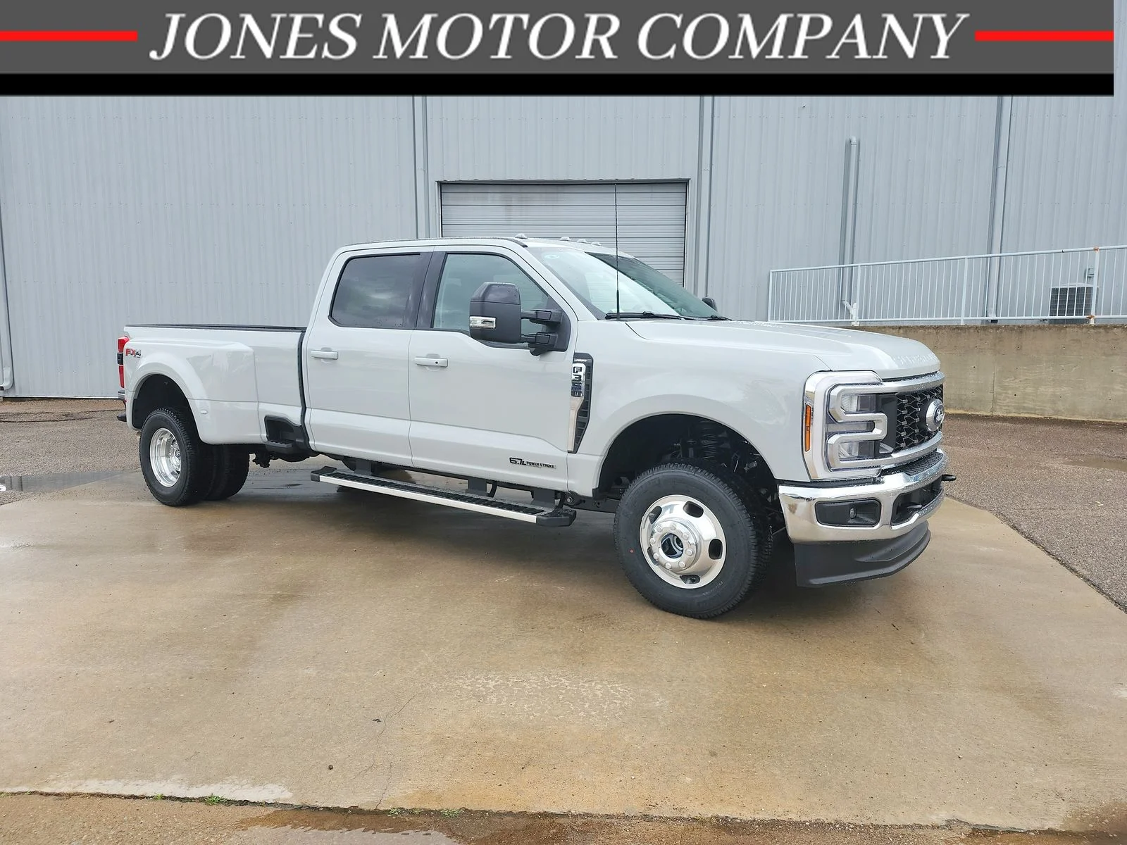 2026 Ford F-350 Lariat 4x4 Crew Cab 8' Box DRW's photo