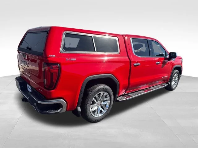 Used 2020 CARDINAL RED GMC SLT image 6