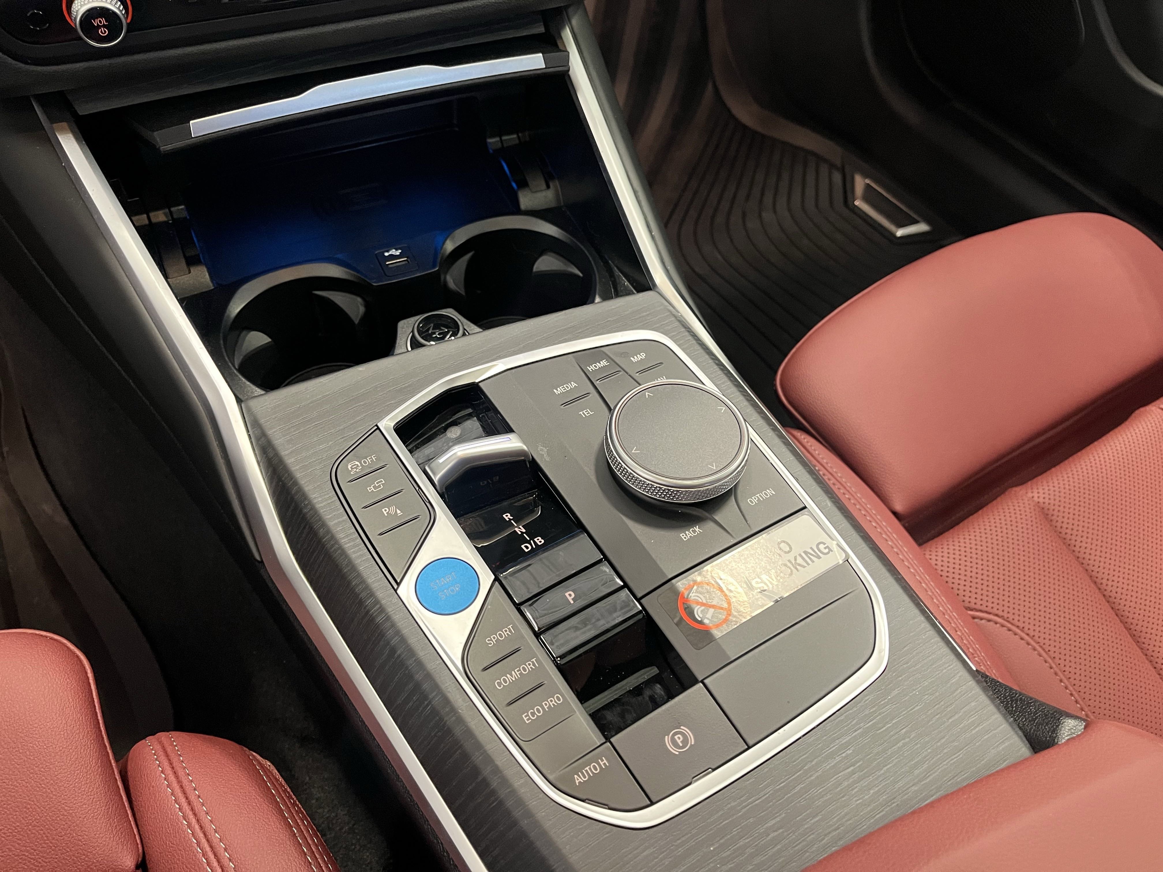 2025 BMW i4 40 - Photo 12