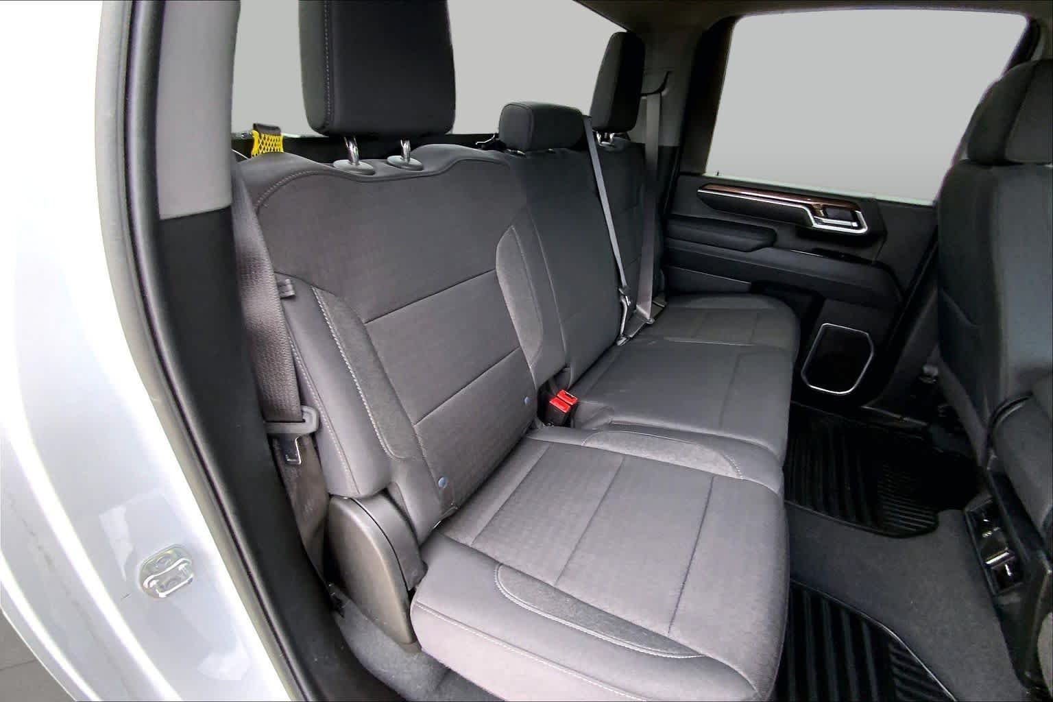 2025 Chevrolet Silverado 2500HD LT - Photo 19