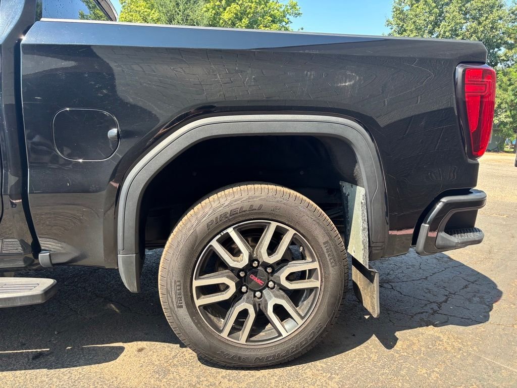 2024 GMC Sierra 1500 AT4 - Photo 9