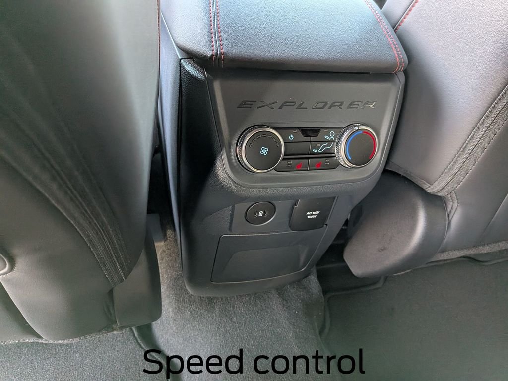 New 2026 Star White Metallic Tri-Coat Ford ST image 22