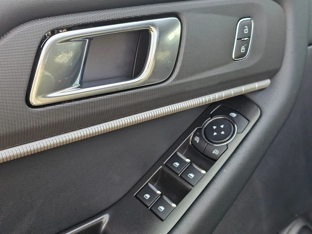 New 2026 Gray Ford Tremor image 23