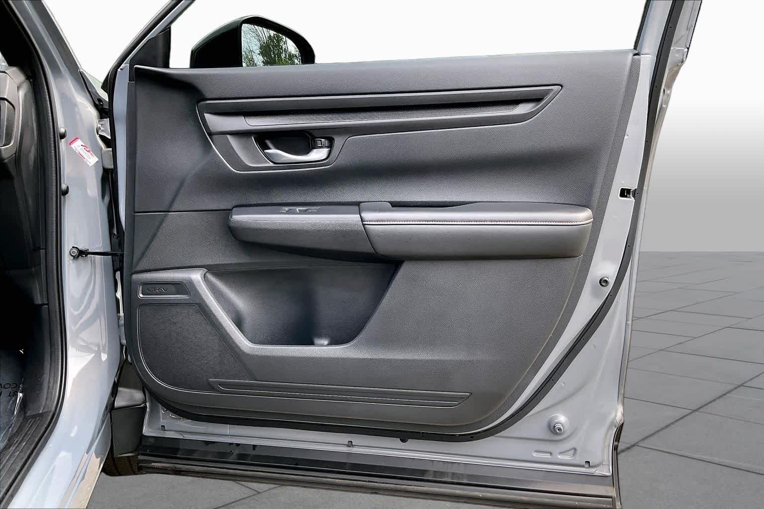 Used 2024 Urban Gray Pearl Honda Sport-L image 23