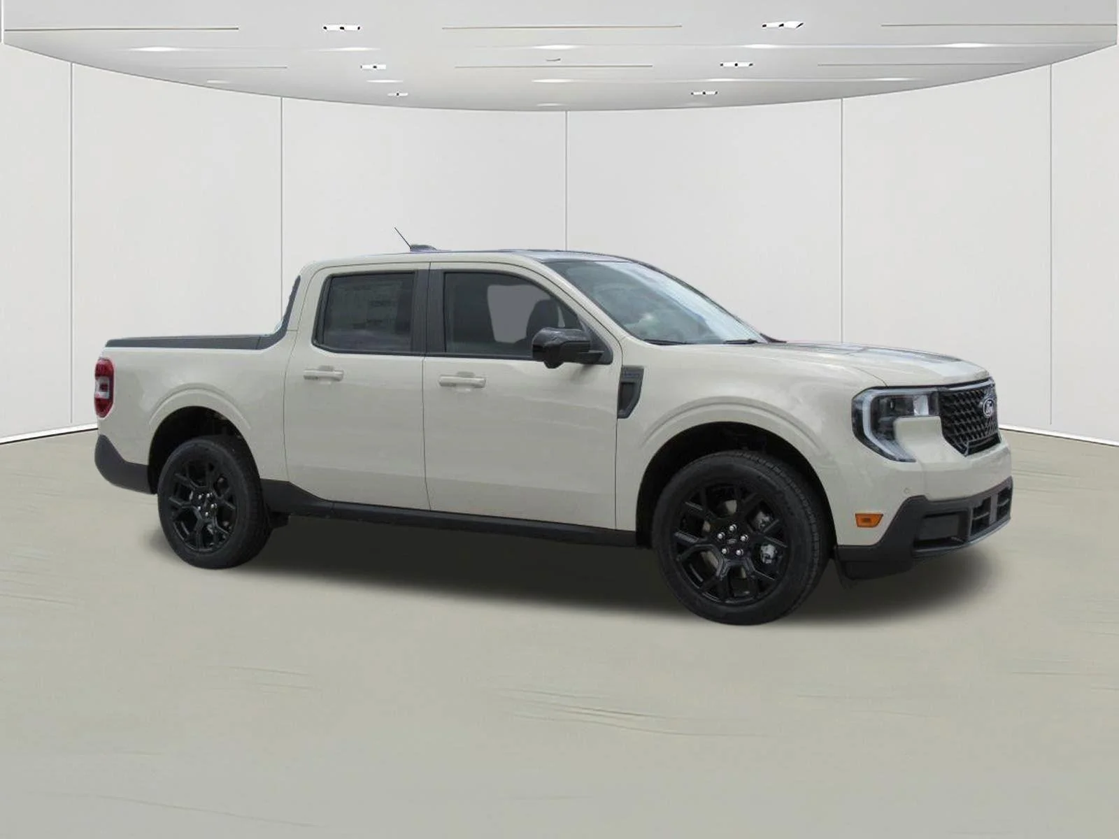 New 2025 Desert Sand Ford Lariat® image 2