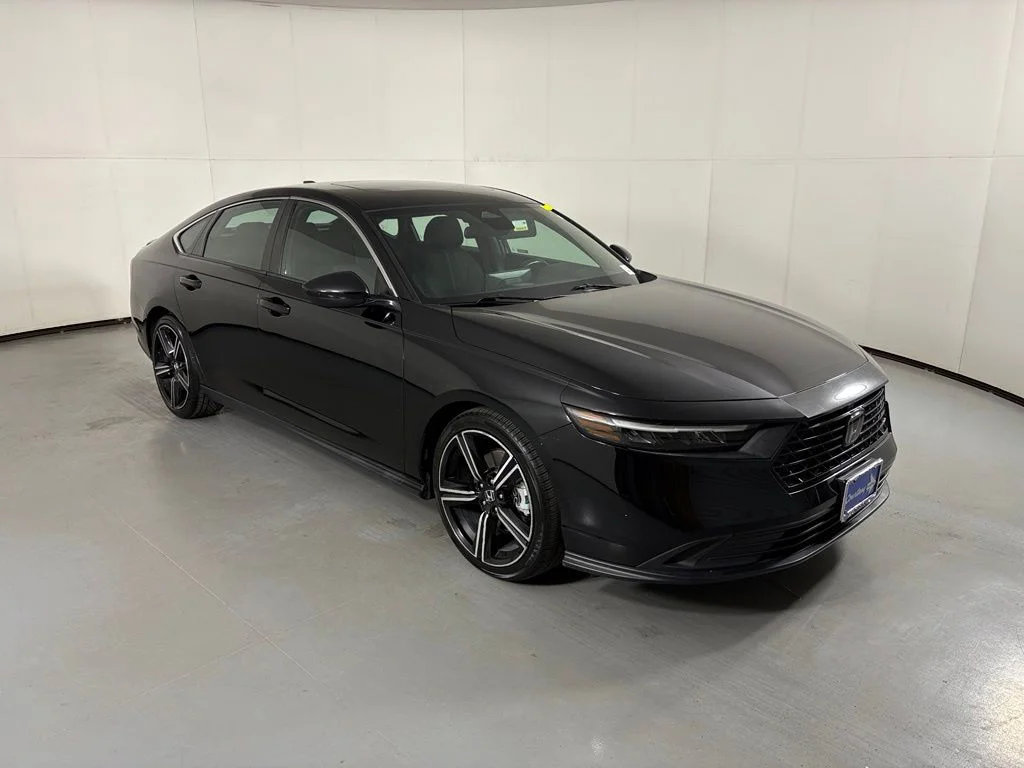 Used 2023 Black Honda Sport image 2