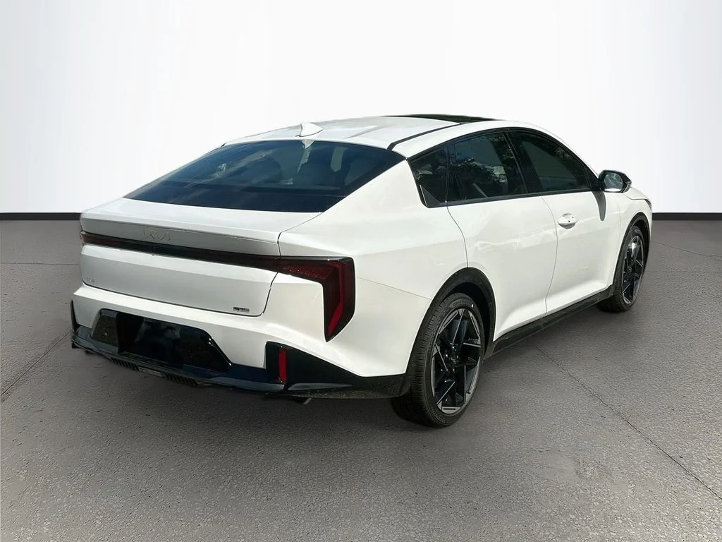 New 2026 Snow White Pearl Kia GT-Line image 7
