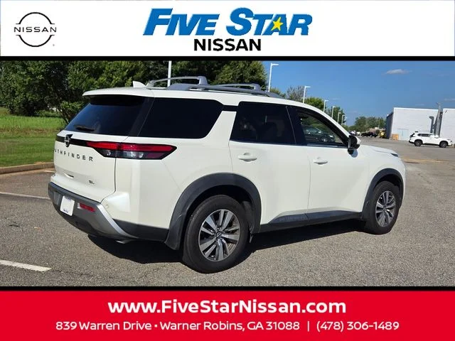 Used 2024 White Nissan SL image 14