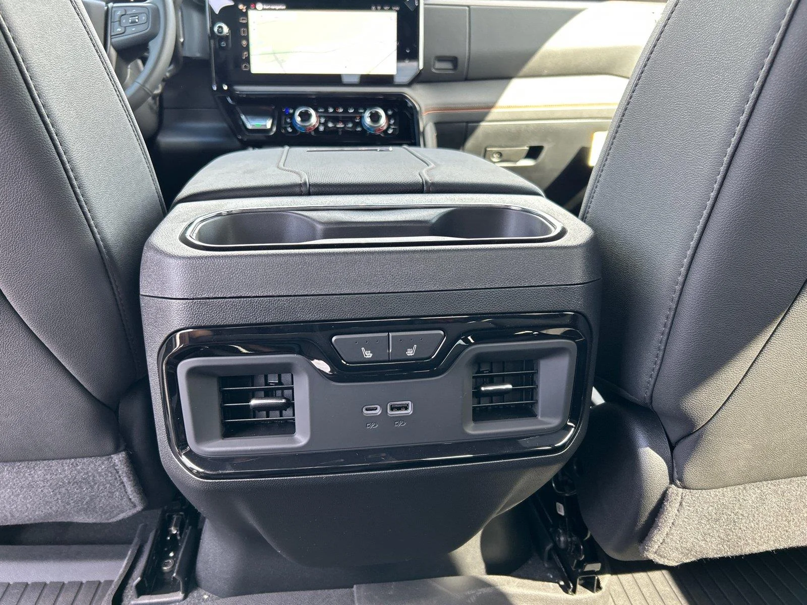 New 2026 Sterling Metallic GMC AT4 image 33