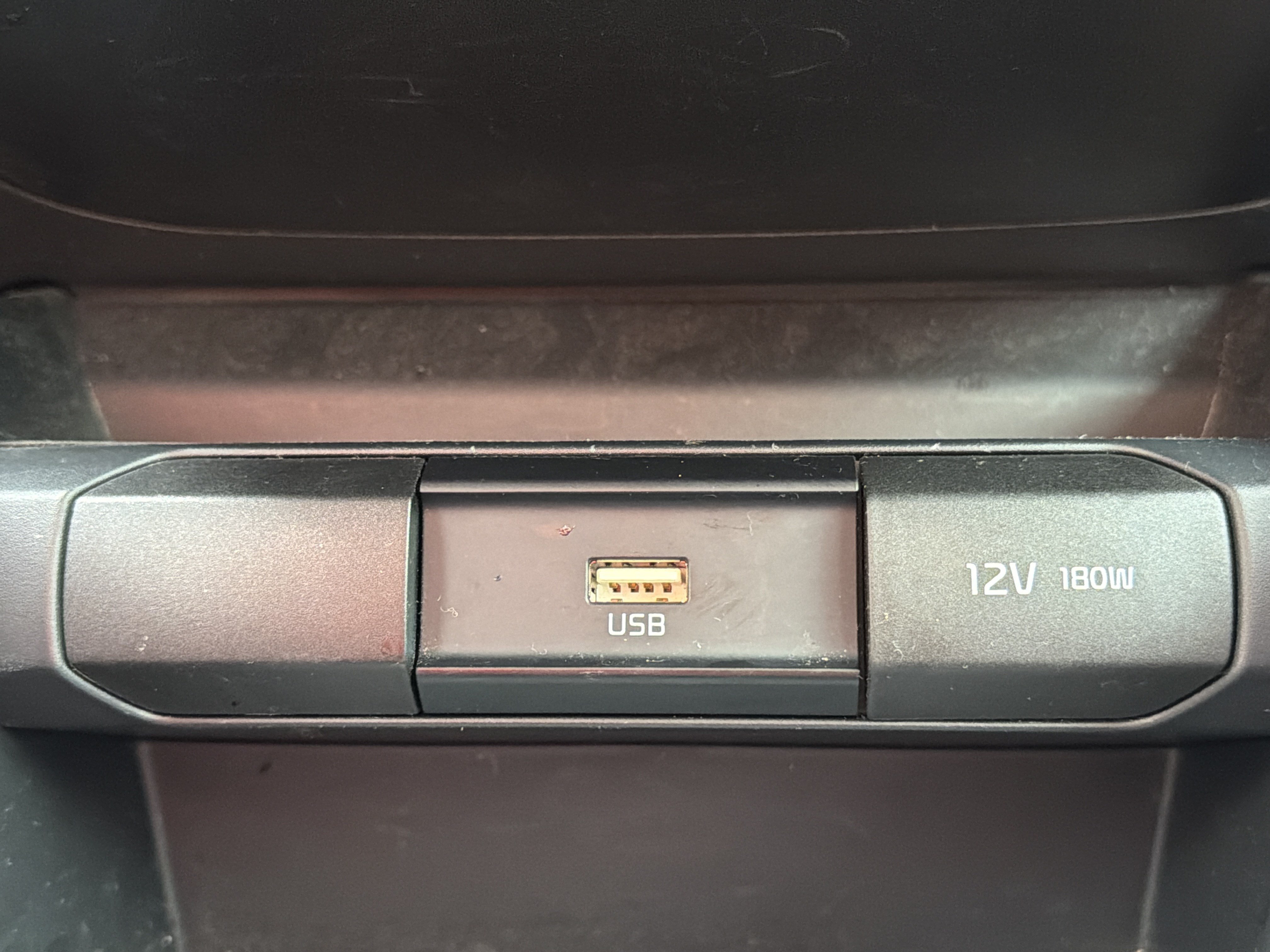 Used 2023 Aurora Black Kia LX image 9