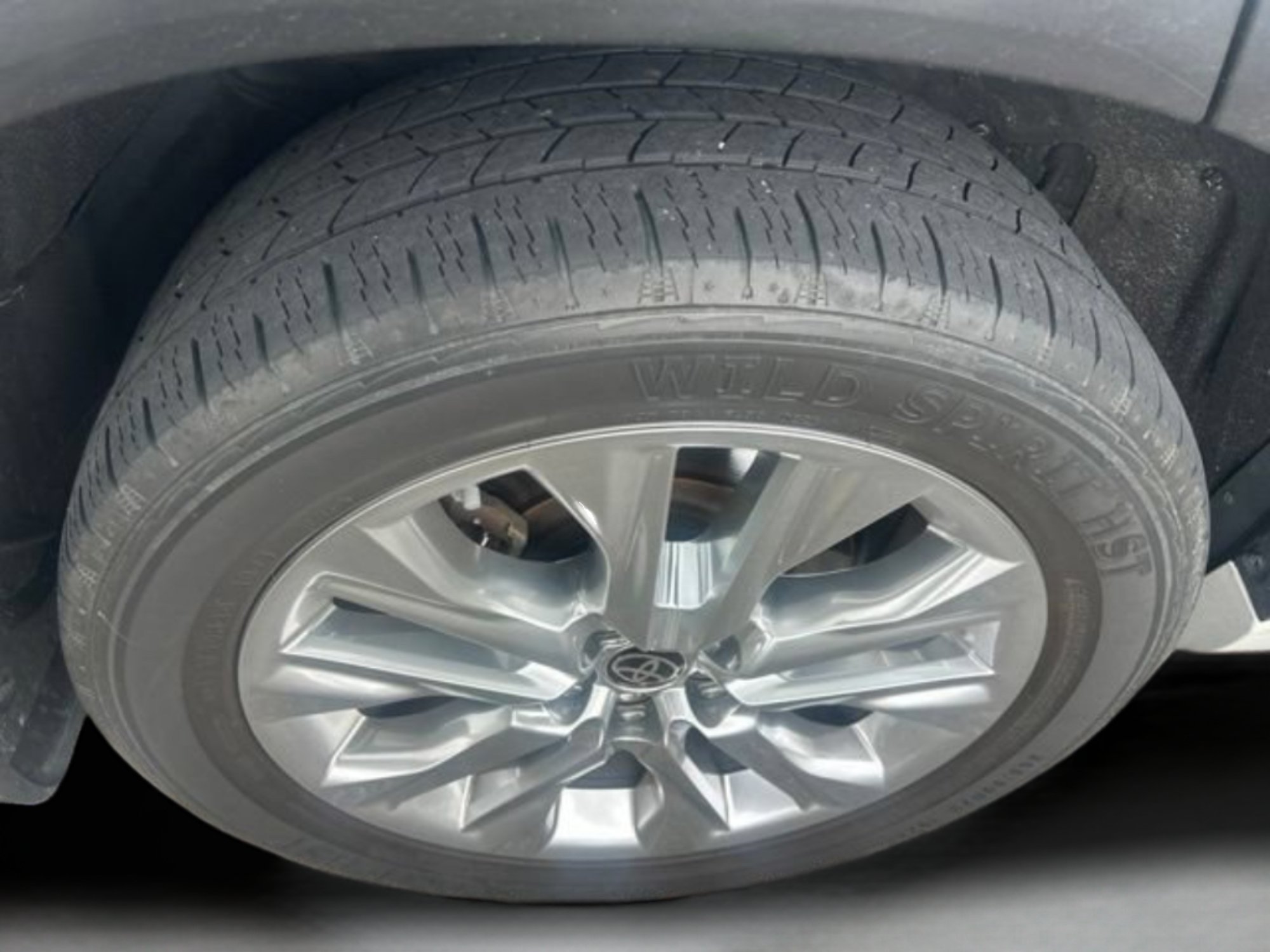 Used 2023 Pearl Toyota Limited image 23
