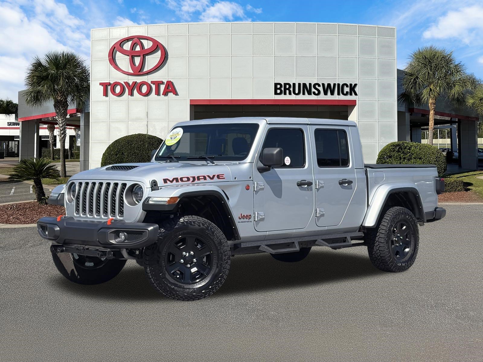 2023 Jeep Gladiator Mojave's photo