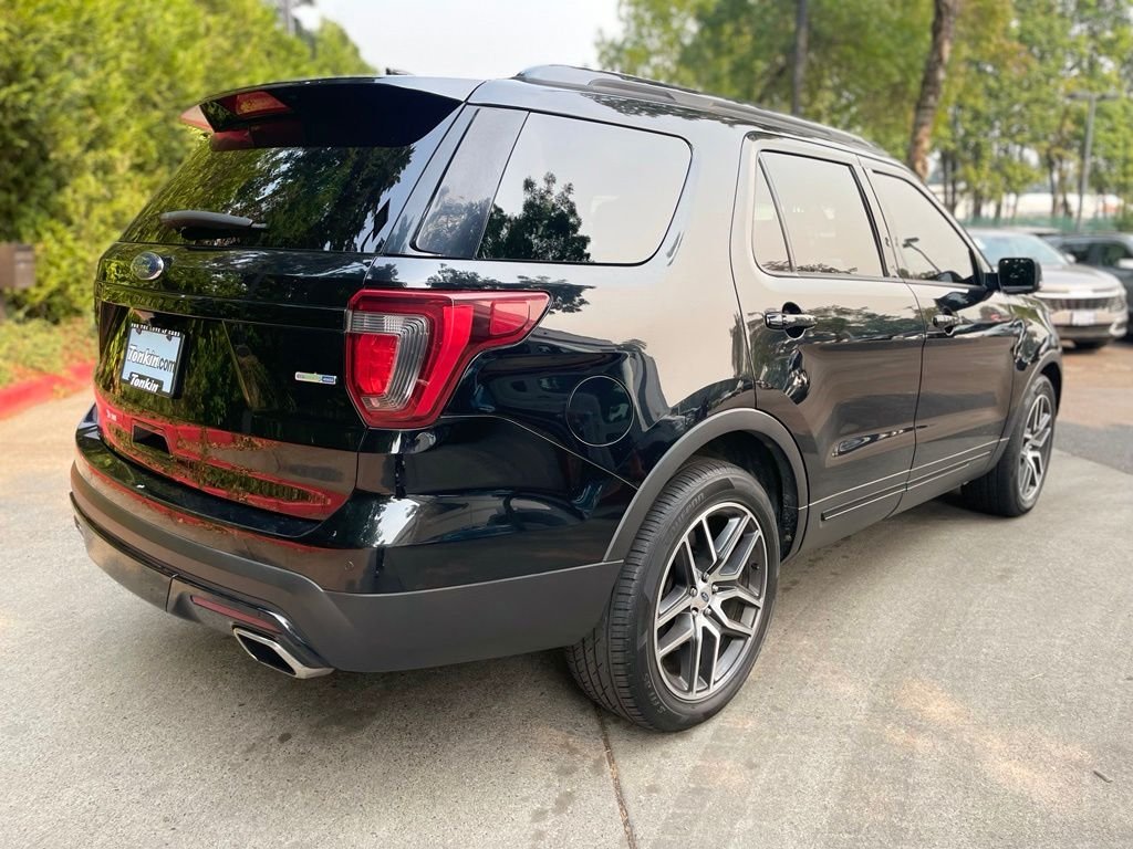 Used 2016 Shadow Black Ford Sport image 4
