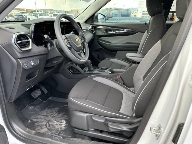 2026 Chevrolet Trailblazer LS - Photo 24