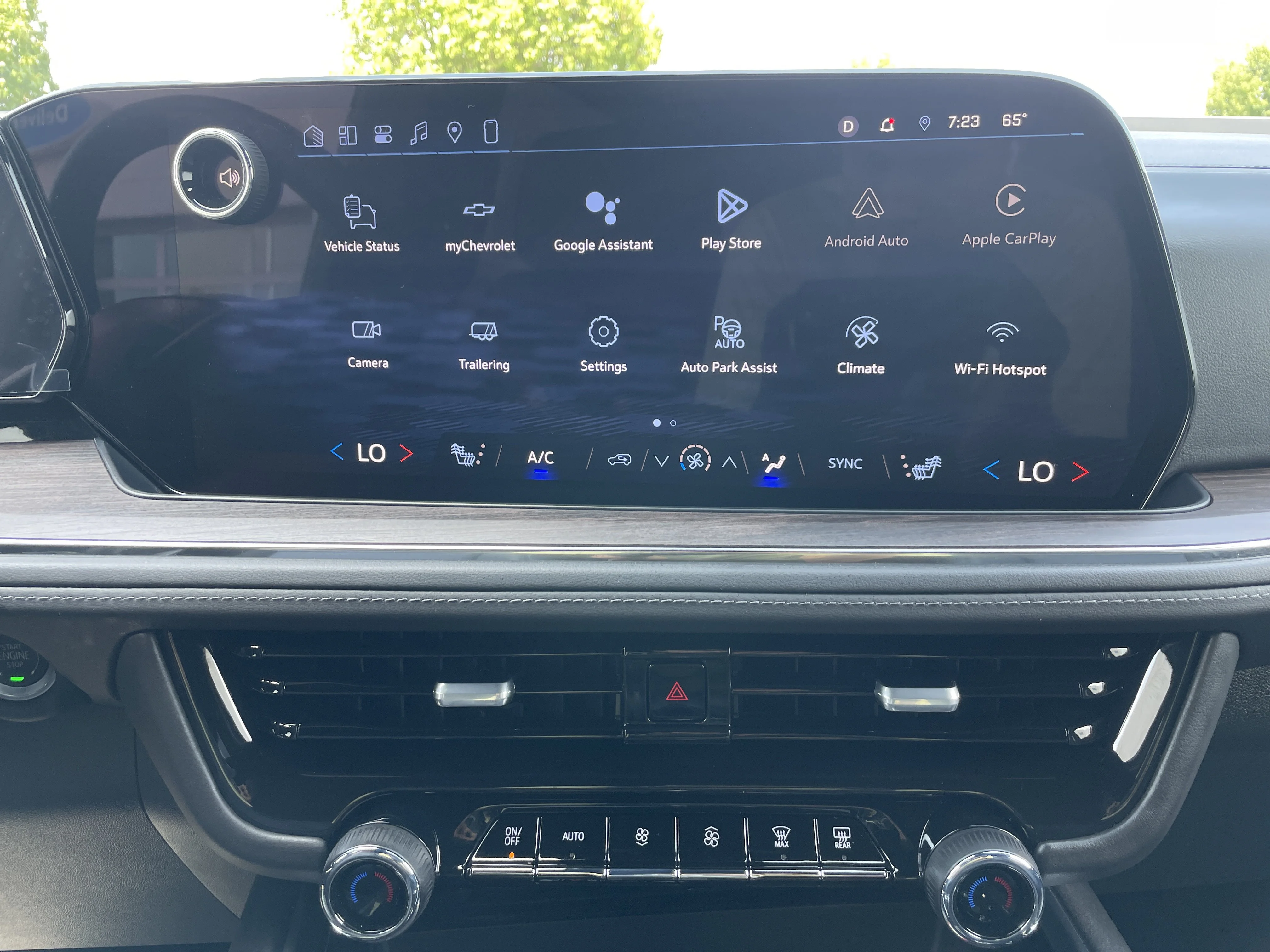 Used 2026 Black Chevrolet Z71 image 19