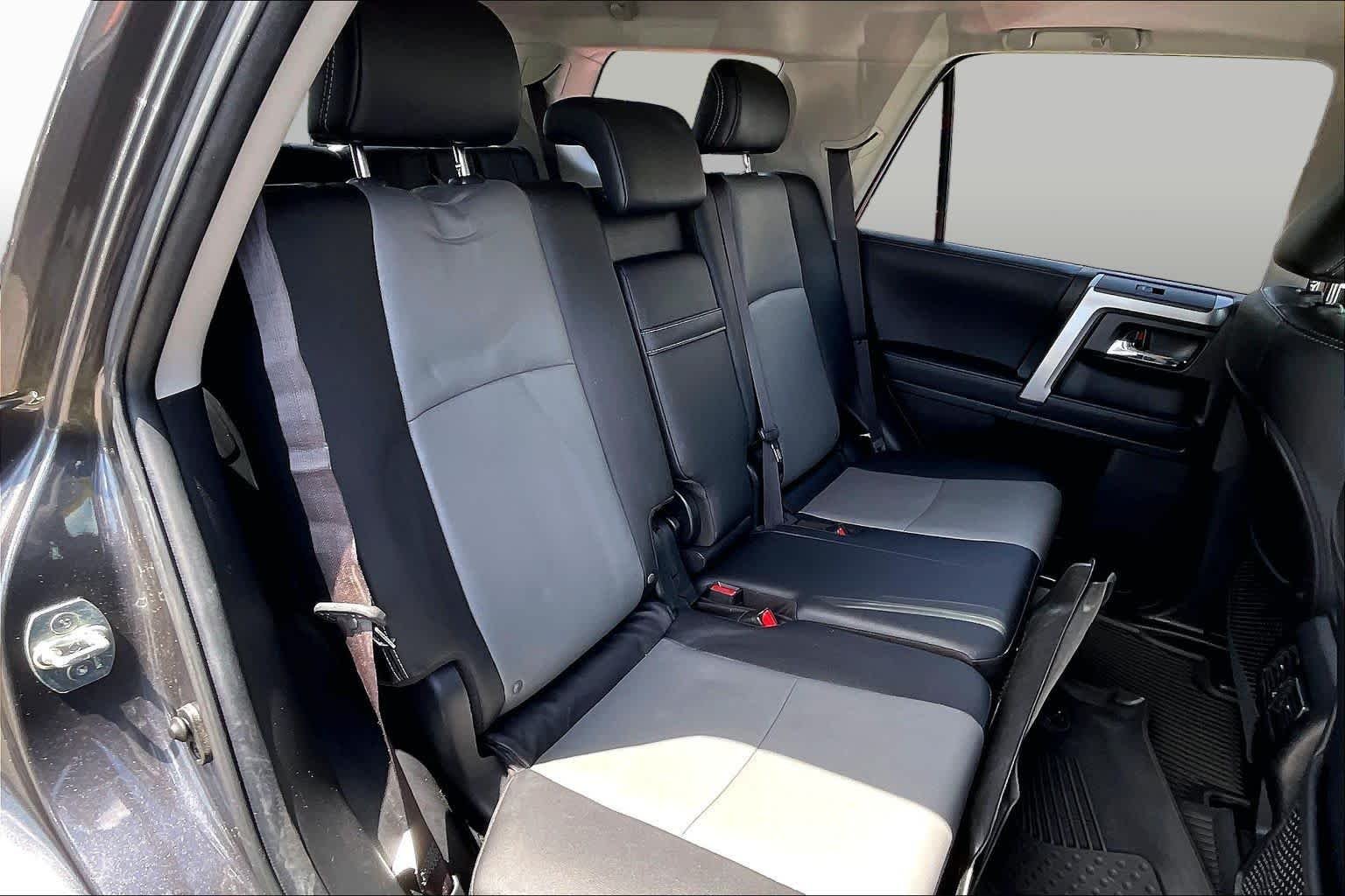 Used 2023 Magnetic Gray Metallic Toyota SR5 Premium image 26