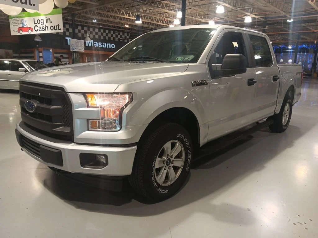 2017 Ford F-150 XL 4x4 SuperCrew 5-1/2 Box's photo
