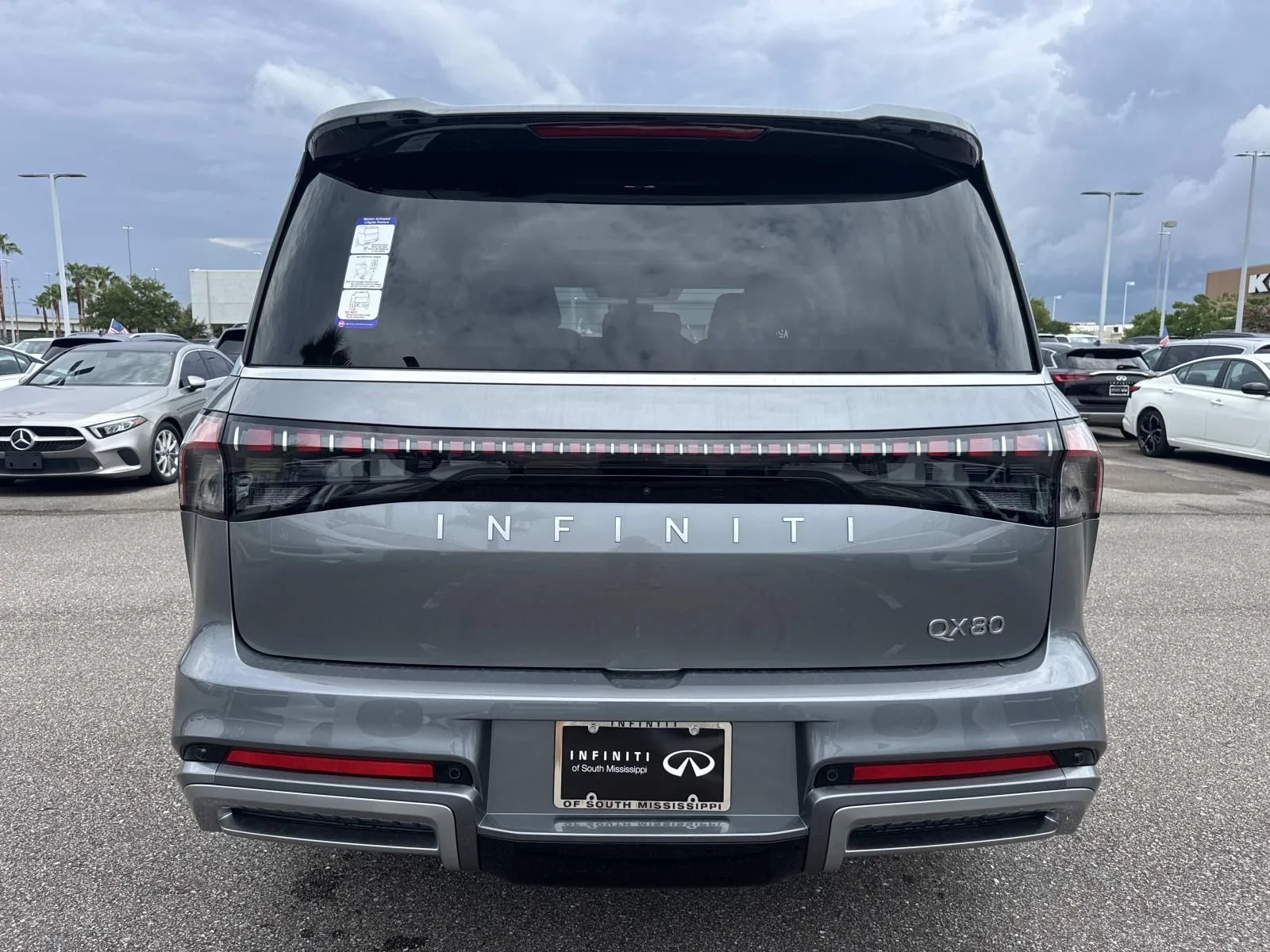 2026 INFINITI QX80 Luxe - Photo 6