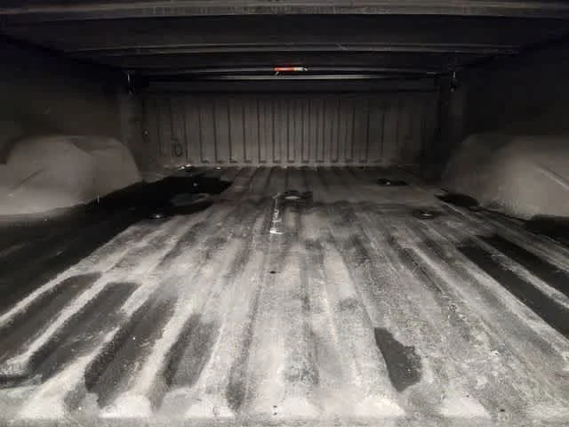 Used 2015 Tuxedo Black Metallic Ford Lariat image 32
