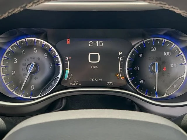 Used 2023 Gray Chrysler Touring L image 25