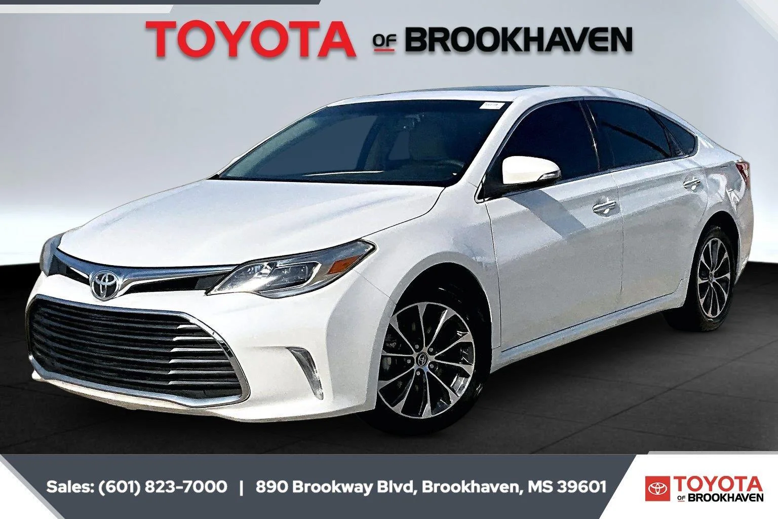 Used 2016 Blizzard Pearl Toyota XLE Plus image 10