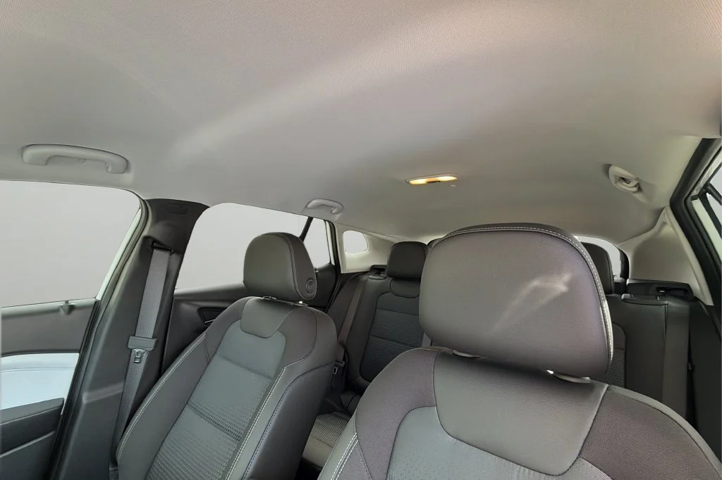 New 2026 Summit White Chevrolet LT image 32