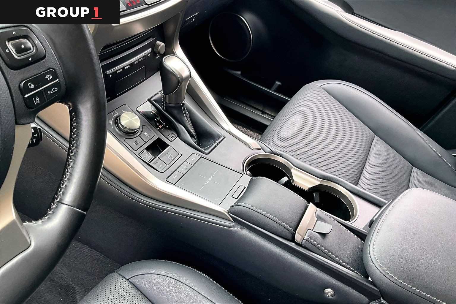 Used 2021 Atomic Silver Lexus  image 14