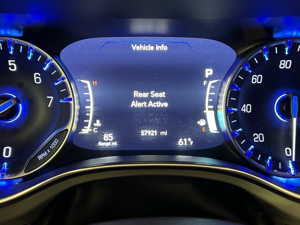 2025 Chrysler Pacifica Limited - Photo 15