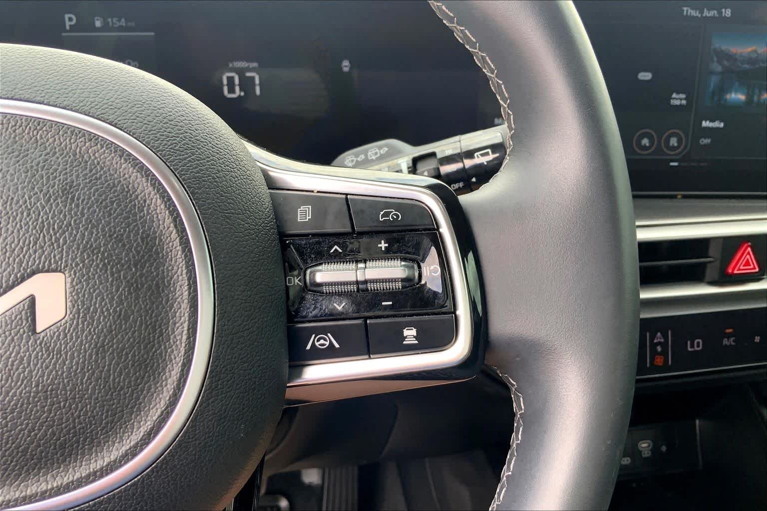 Used 2025 Wolf Gray Kia S image 25