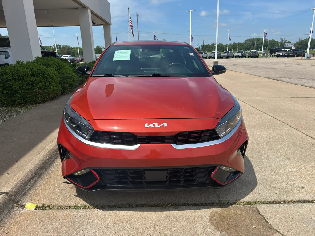 Used 2022 Fire Orange Kia GT-Line image 8