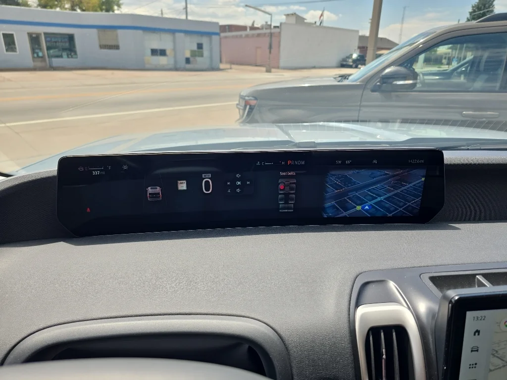 New 2026 Glacier Gray Metallic Tri-Coat Ford Active image 17