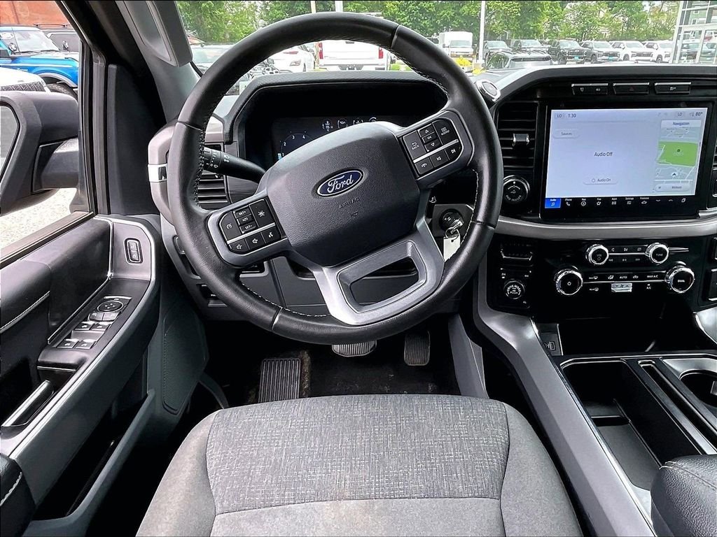 Used 2024 Black Ford XLT image 17